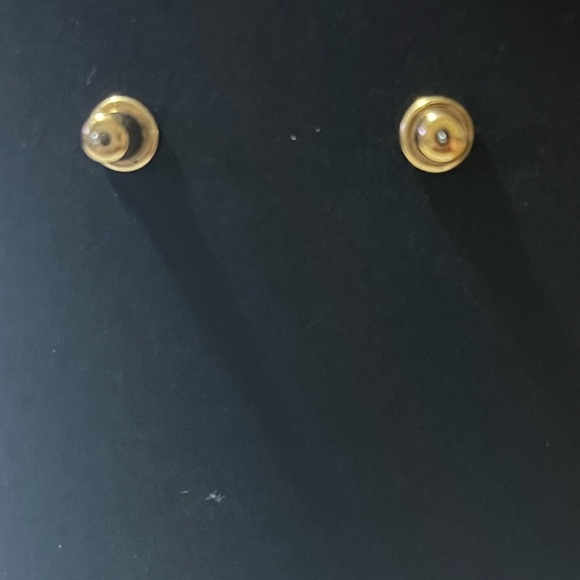 Monet Vintage Faux Pearl and Rhinestone Dangle Pierced Earrings Gold Tone, Rare - Picture 2 of 2